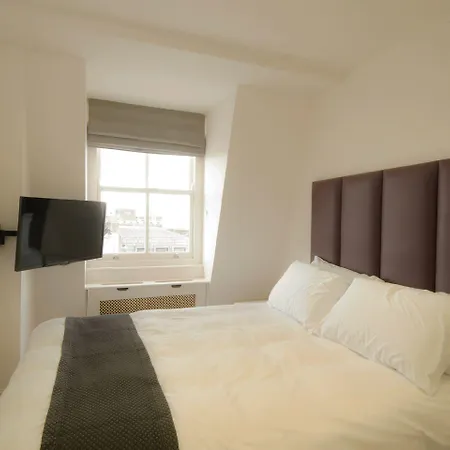 Oxbridge Apartments-3